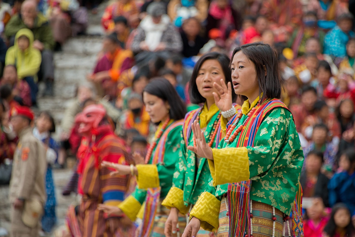 Bhutanese ladies dancing